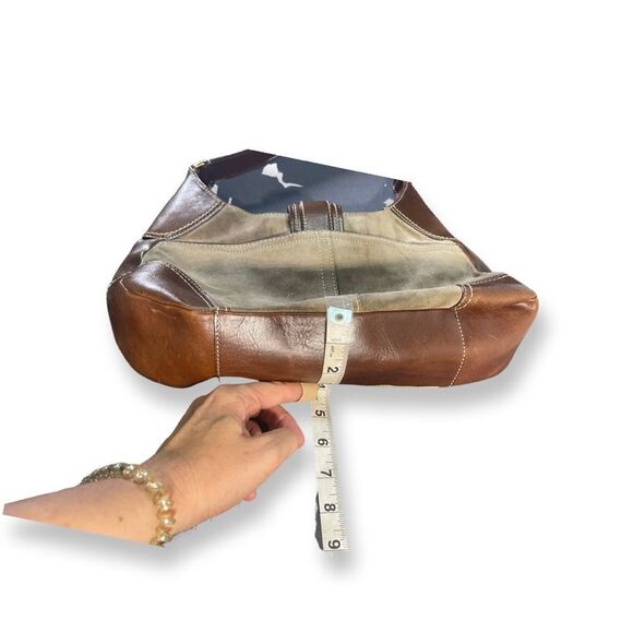 Coach - Suede and leather multi-color purse - Picture 7 of 8